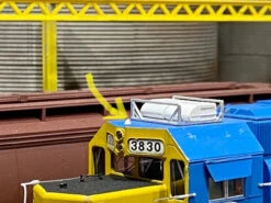 MACRail 869 - Locomotive GPS Antenna, "Morsel" Style (10 Pieces) - HO Scale Kit