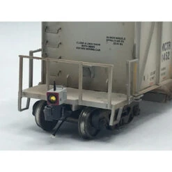 MACRail 921S - Early End Of Train Device Scale Coupler 3 Pack - Red Box - HO Scale