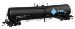 Walthers Proto 920-100246 - 23,000 Gallon Funnel-Flow Tank Car Archer-Daniels-Midland (ADMX) 25677 - HO Scale