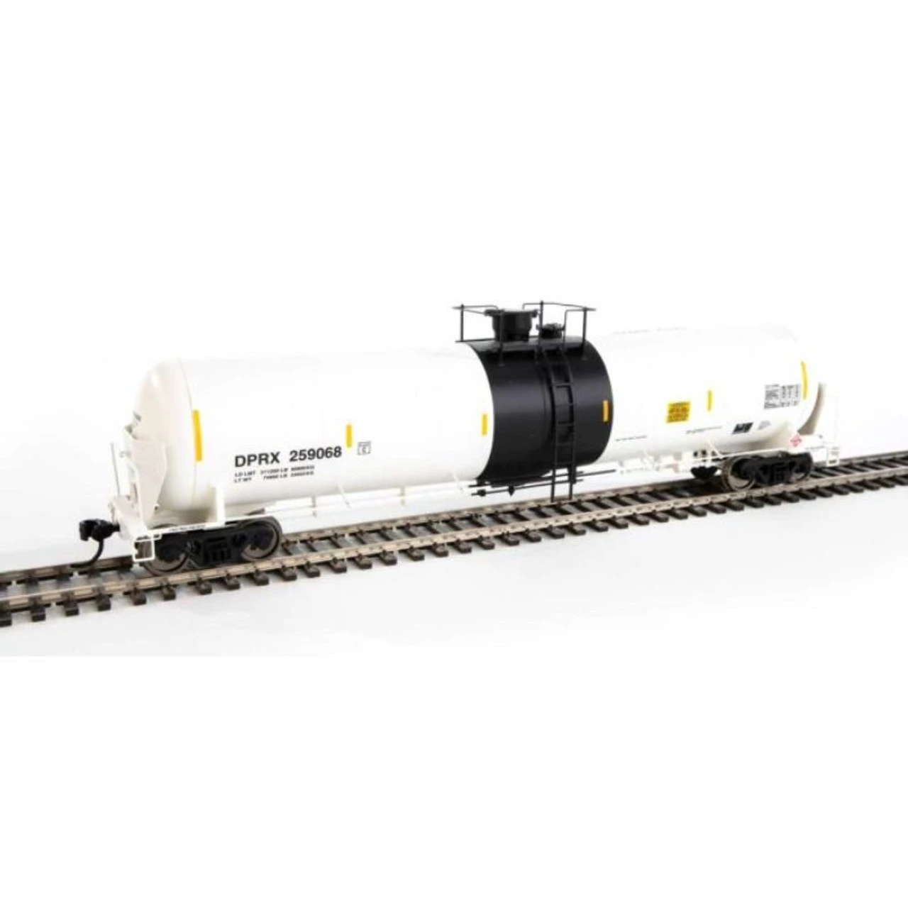 Walthers Proto 920-100738 - 55' Trinity Modified 30,145-Gallon Tank Car PBF Holding Co. (DPRX) 259068 - HO Scale 3 Walthers Proto 920-100738 - 55' Trinity Modified 30,145-Gallon Tank Car PBF Holding Co. (DPRX) 259068 - HO Scale