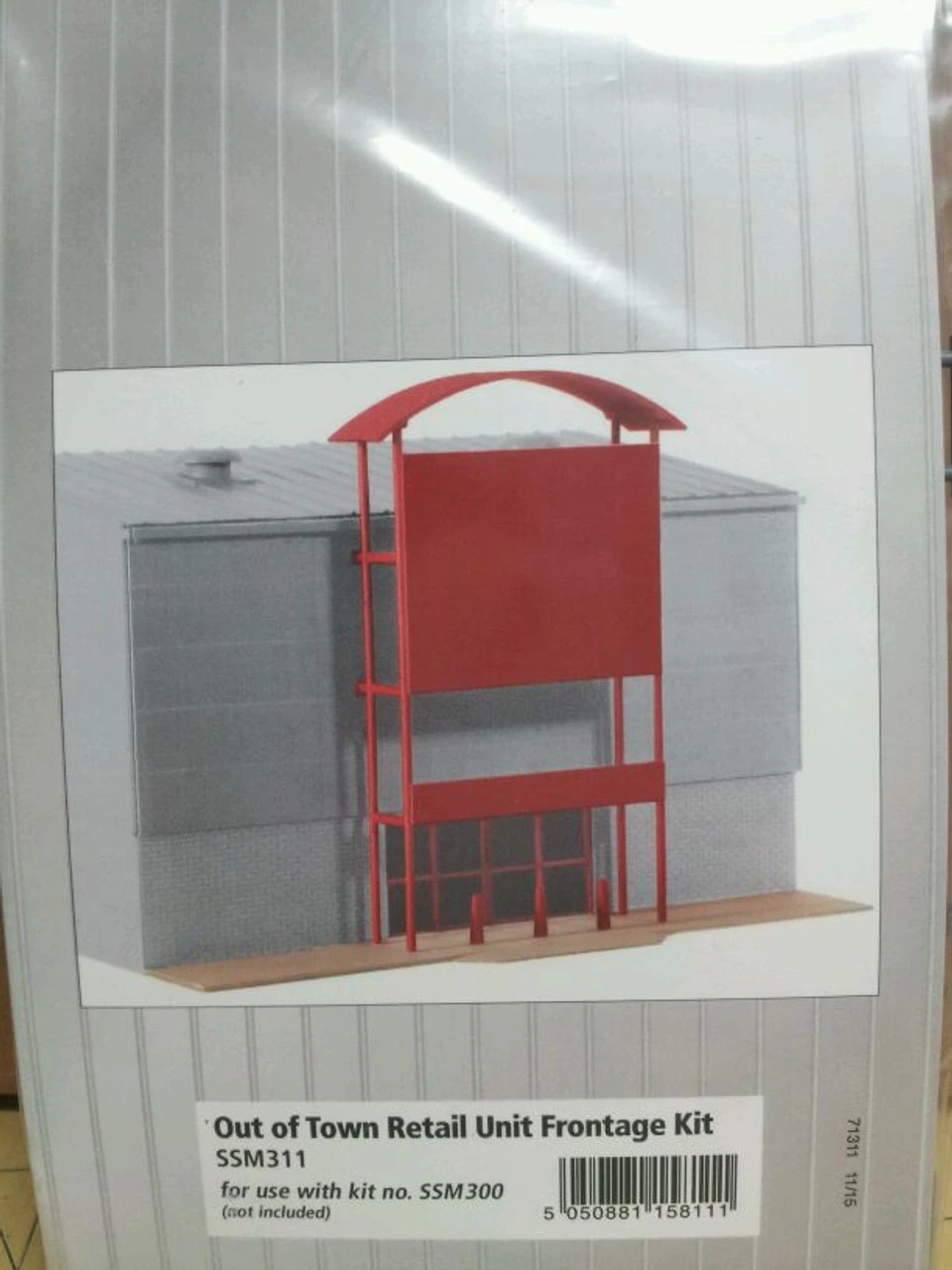 Wills Kits SSM311 - Out Of Town Retail Unit Frontage Kit - HO Scale 3 Wills Kits SSM311 - Out Of Town Retail Unit Frontage Kit - HO Scale